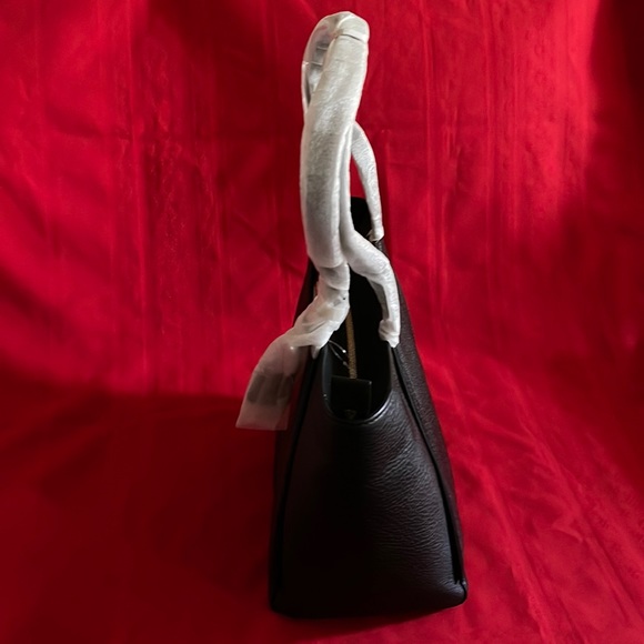 BRAND NEW MICHAEL KORS CLASSIC BLACK LEATHER TOTE  BAG HANDBAG - Picture 4 of 11